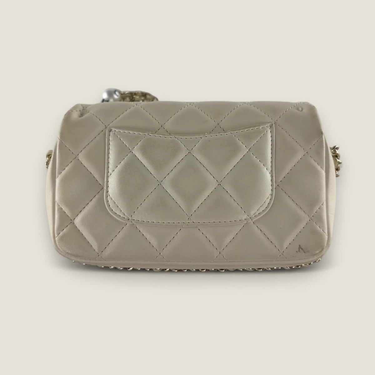 Back Chanel rectangular mini Mona Lisa pocket