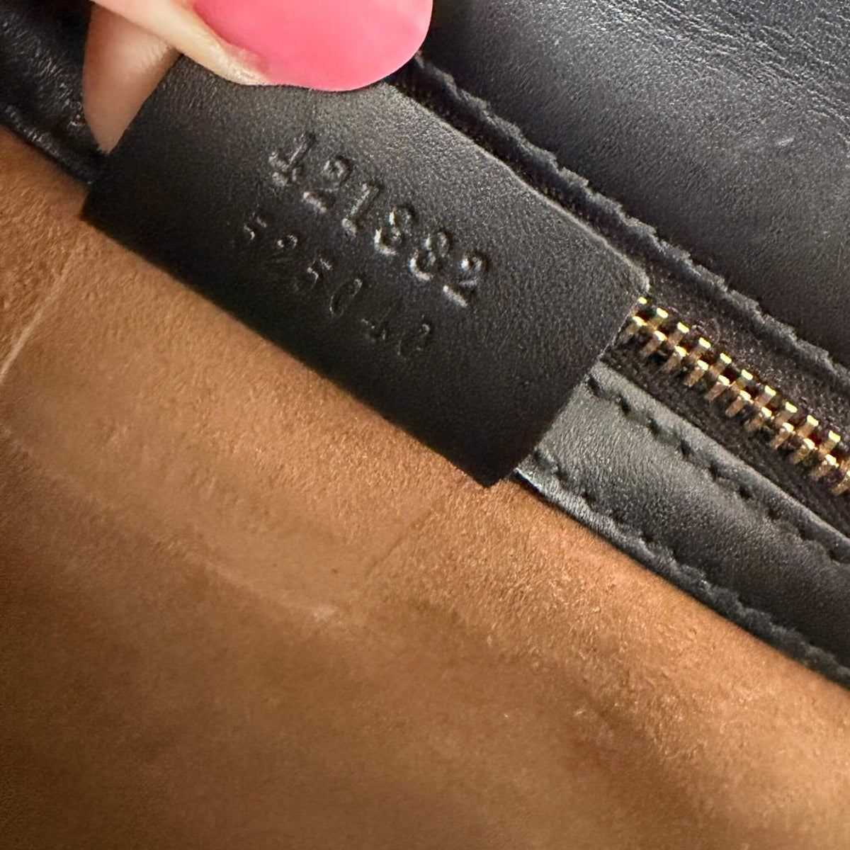 Authentieke Gucci schoudertas serienummer