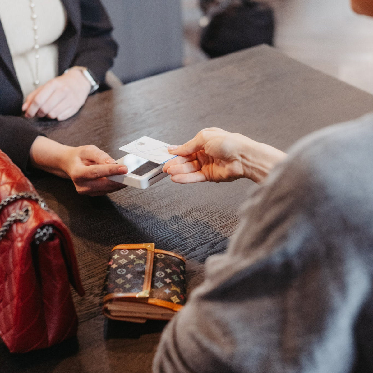 Betaling per pin is mogelijk in de designer tassen showroom van Purse Curse