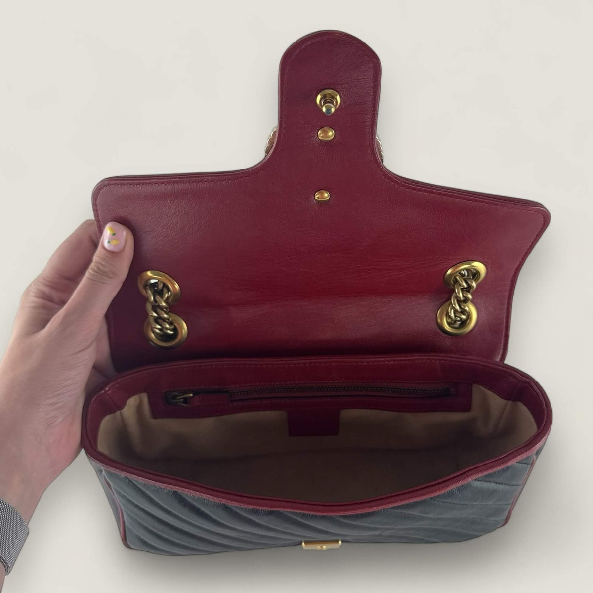 Interior authentic Gucci bag