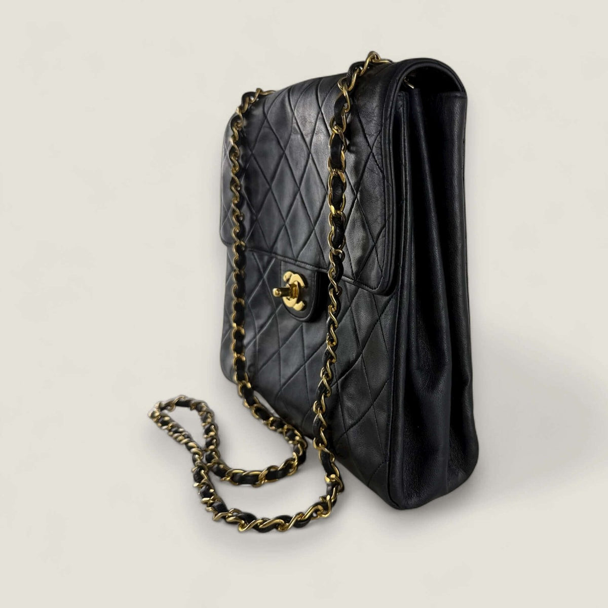 Chanel Quilted shoulder bag pre-owned crossbody