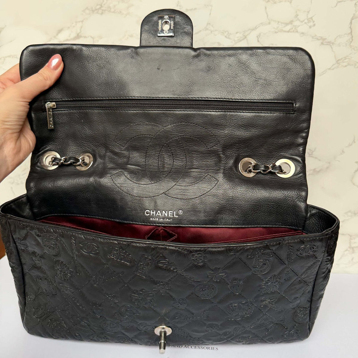 Chanel jumbo lucky symbols bordeaux interieur voering