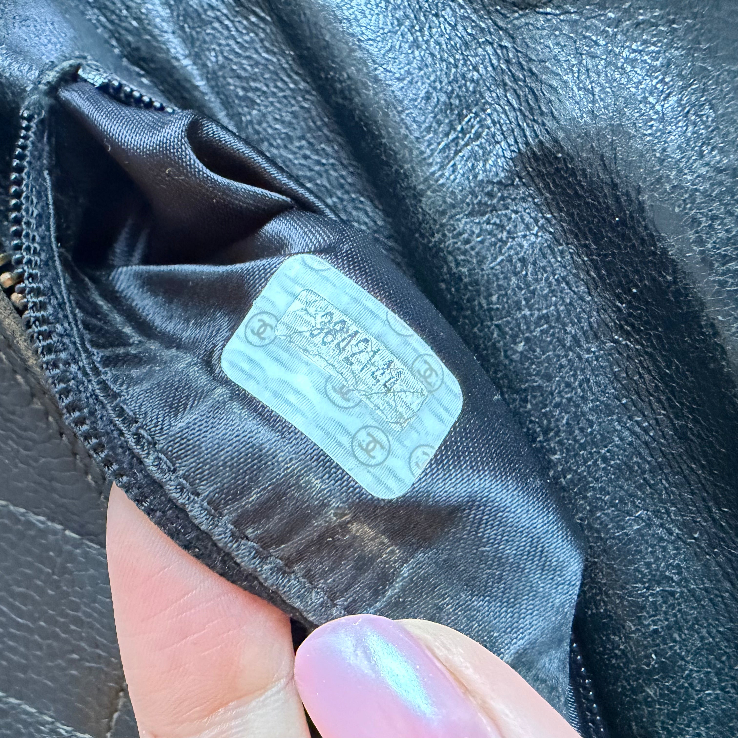 Chanel vintage belt bag serienummer