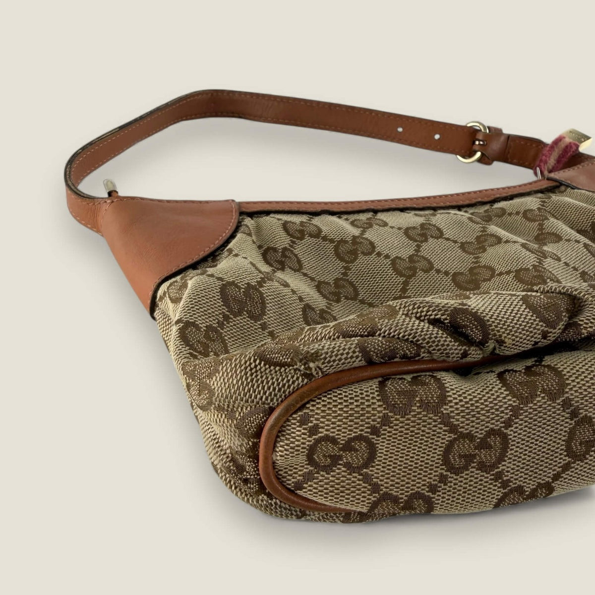 Gucci princy pochette authentic bag pre-owned