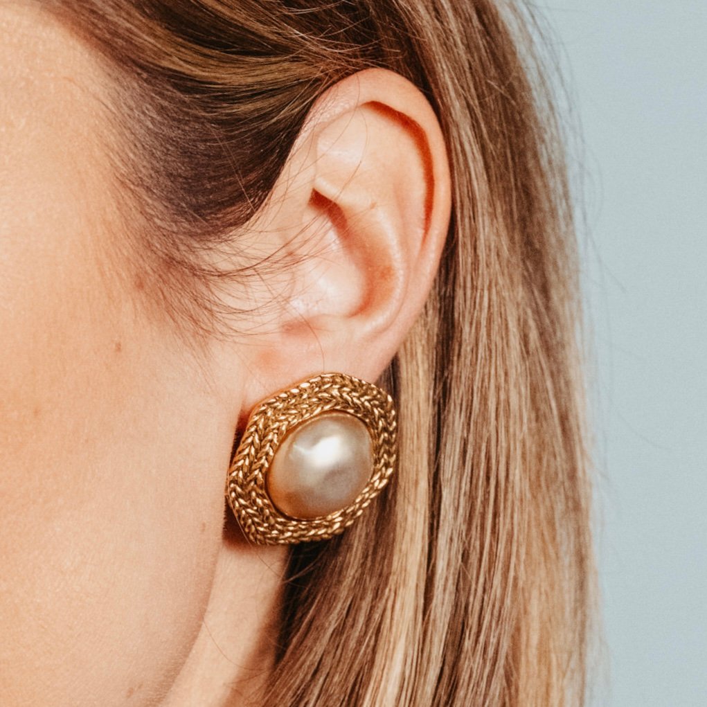 Chanel vintage earrings 24k gold-plated faux pearl