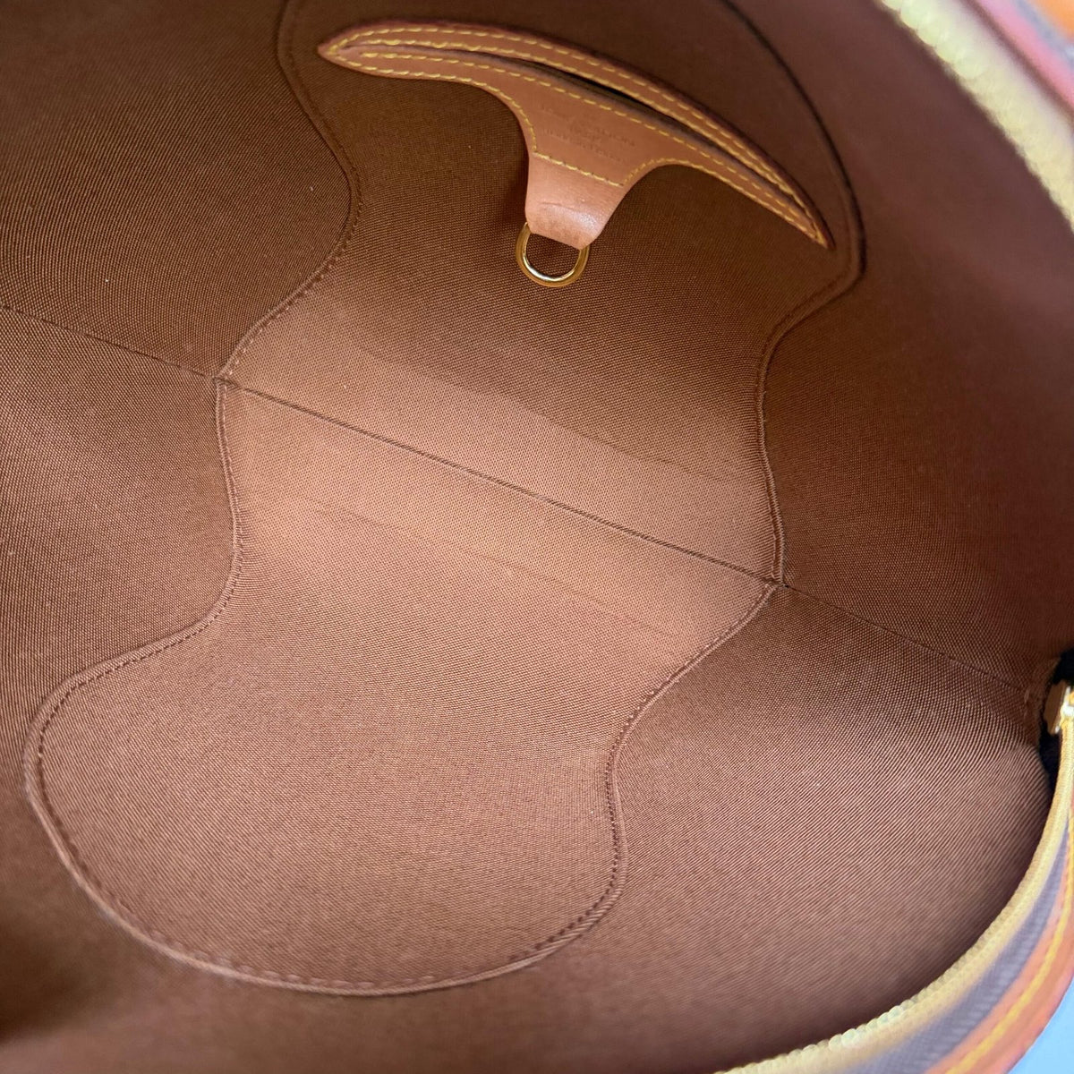 Binnenkant tweedehands Louis Vuitton Ellipse