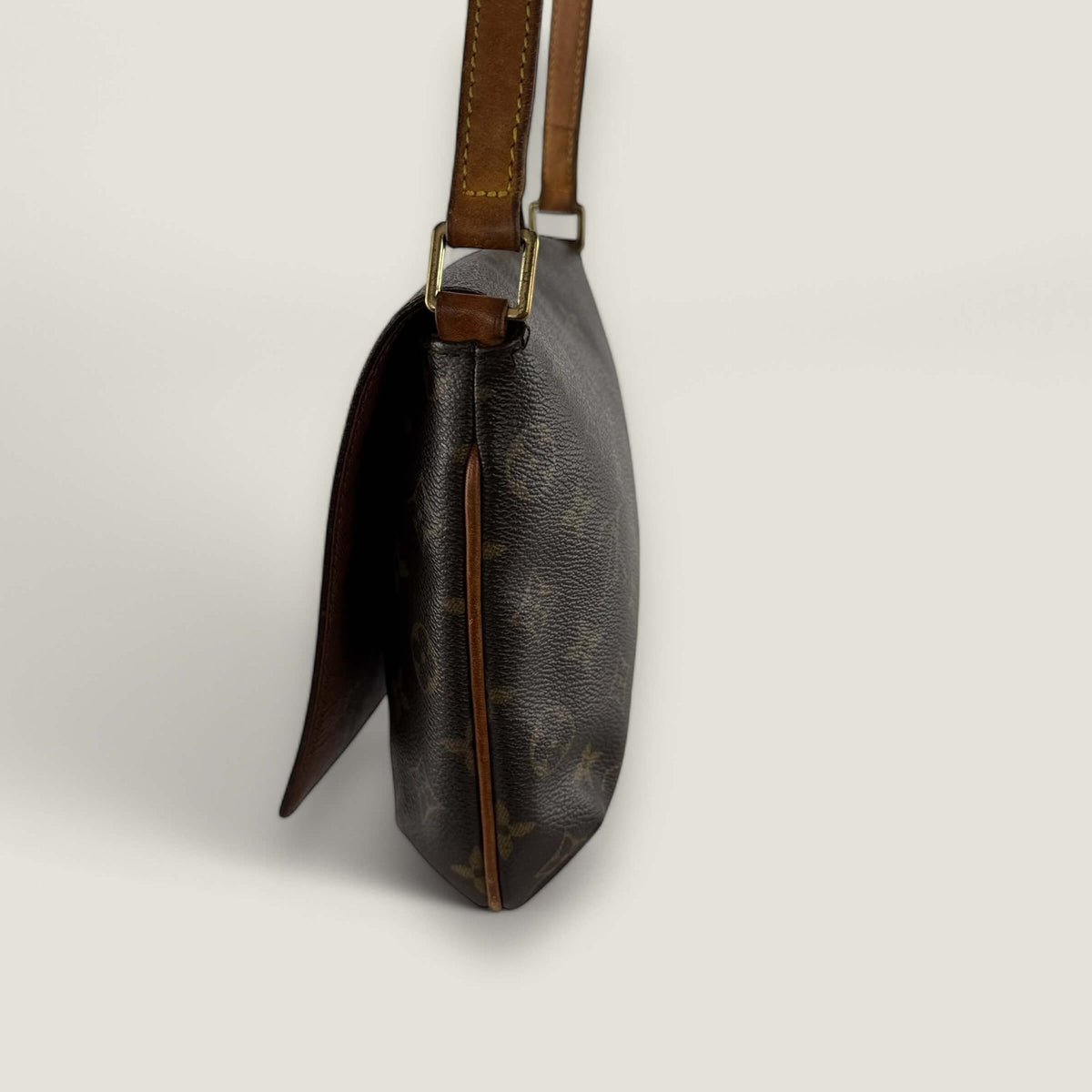 Tweedehands Louis Vuitton Musette Tango tas designer