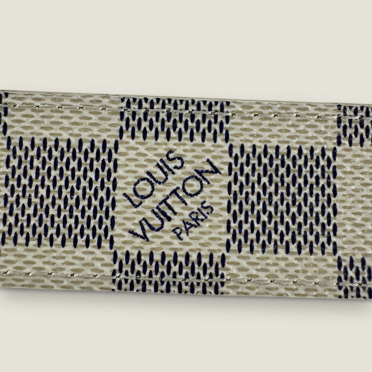 Pre-owned designer belt