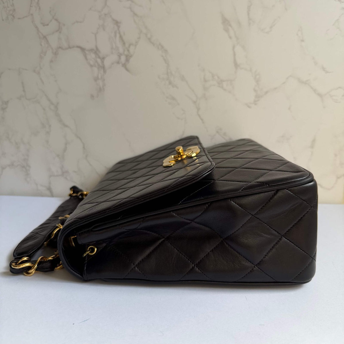 side view Chanel single flap vintage crossbody