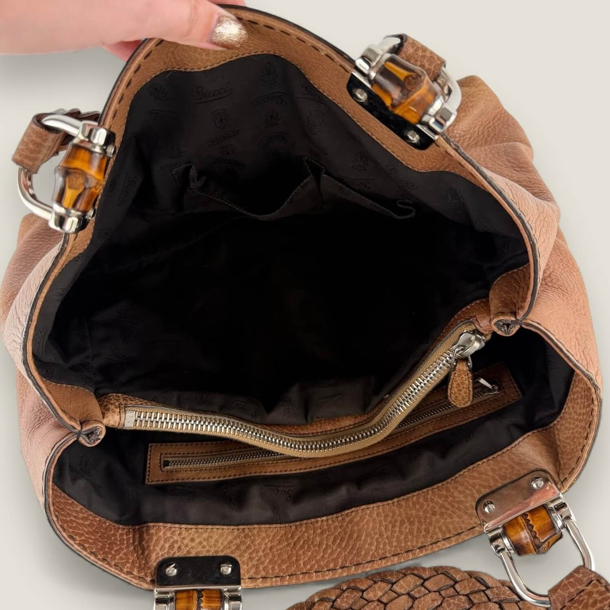 Interior authentic Gucci bag