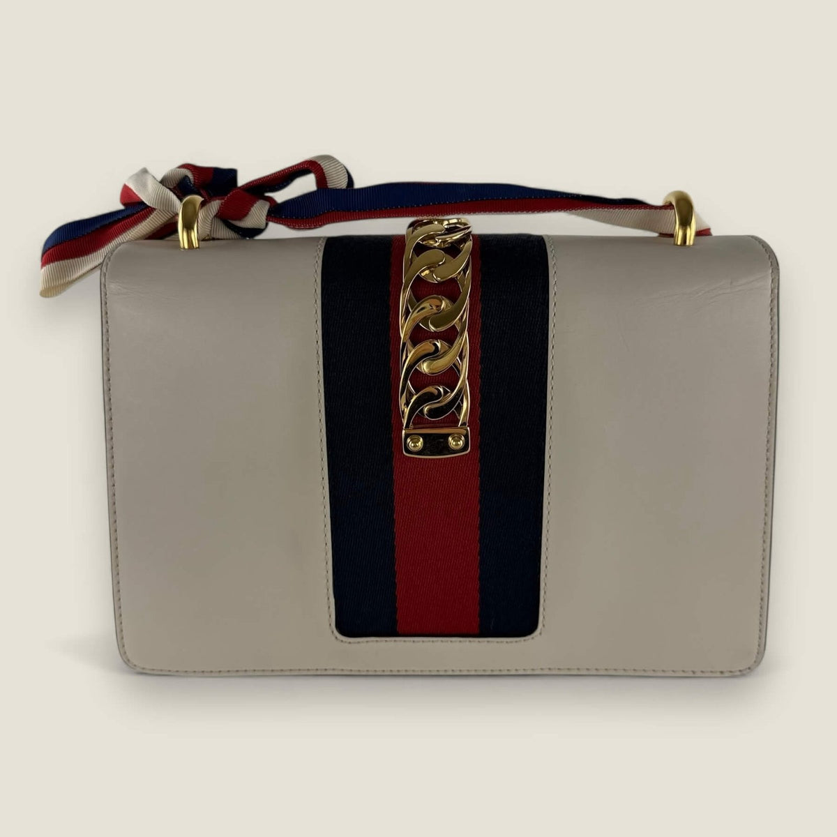 Back Gucci small Sylvie shoulder bag
