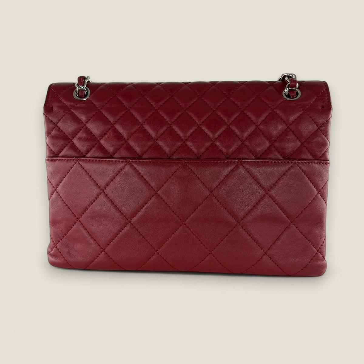 Achterkant preloved Chanel tas
