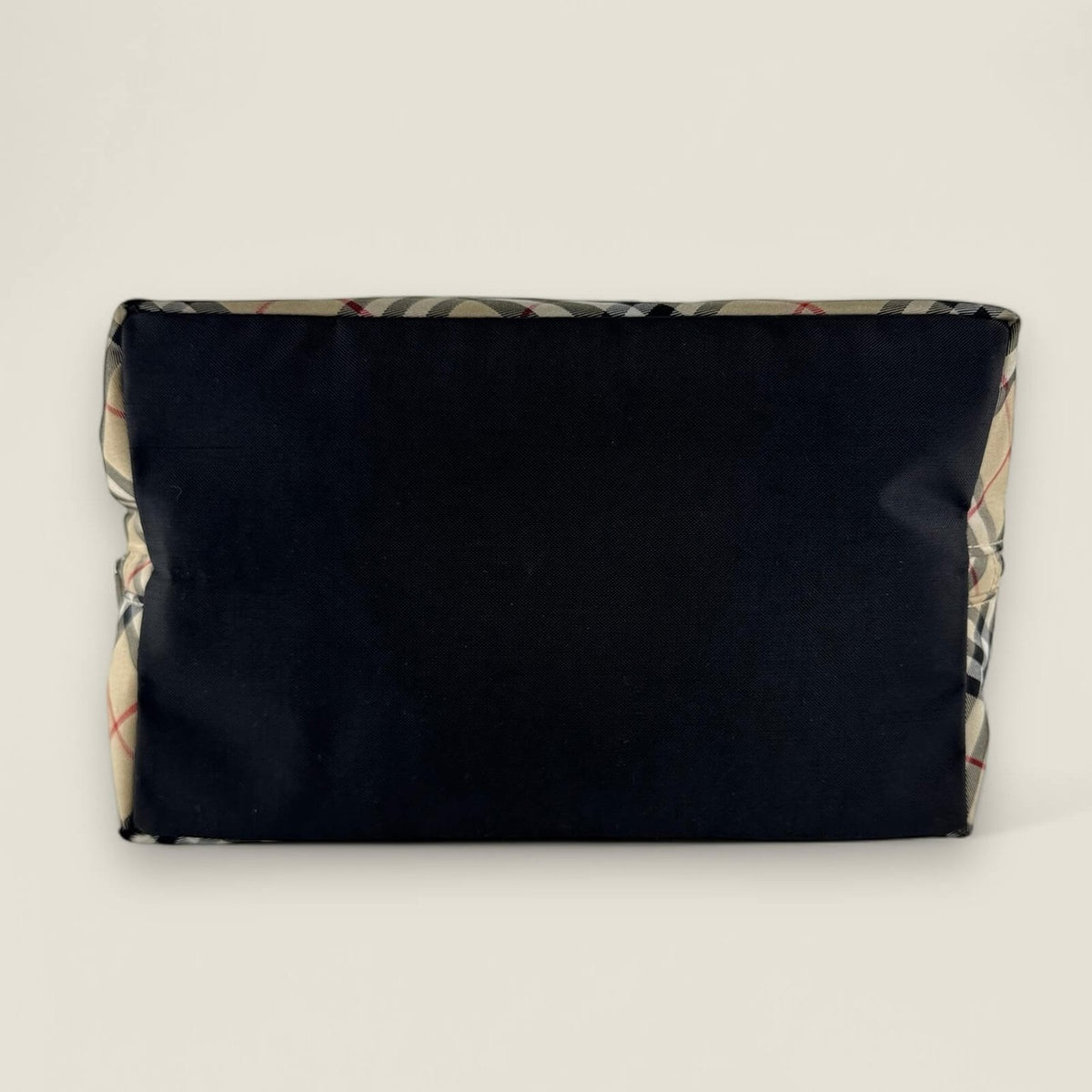 Authentieke Burberry tas onderkant