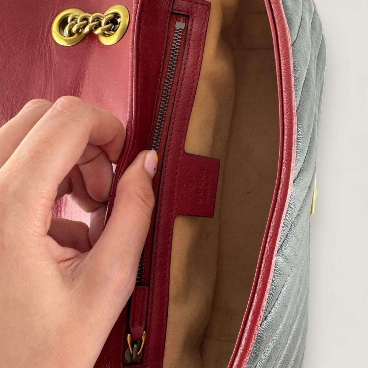 Interior original Gucci handbag