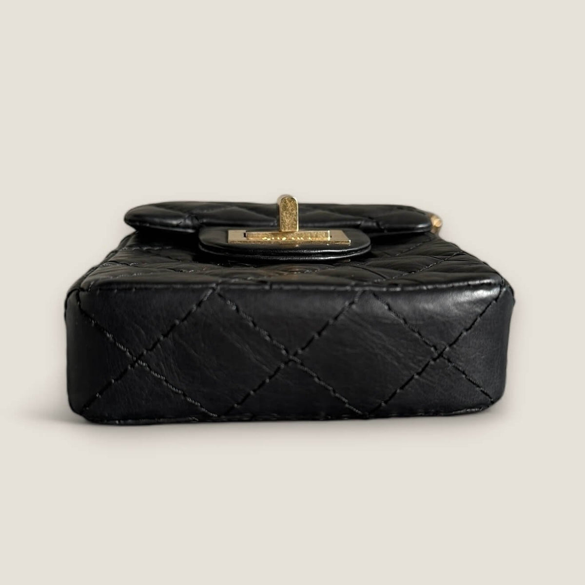 Chanel 2005 reissue mini shoulder bag reissue 2.55 black with gold
