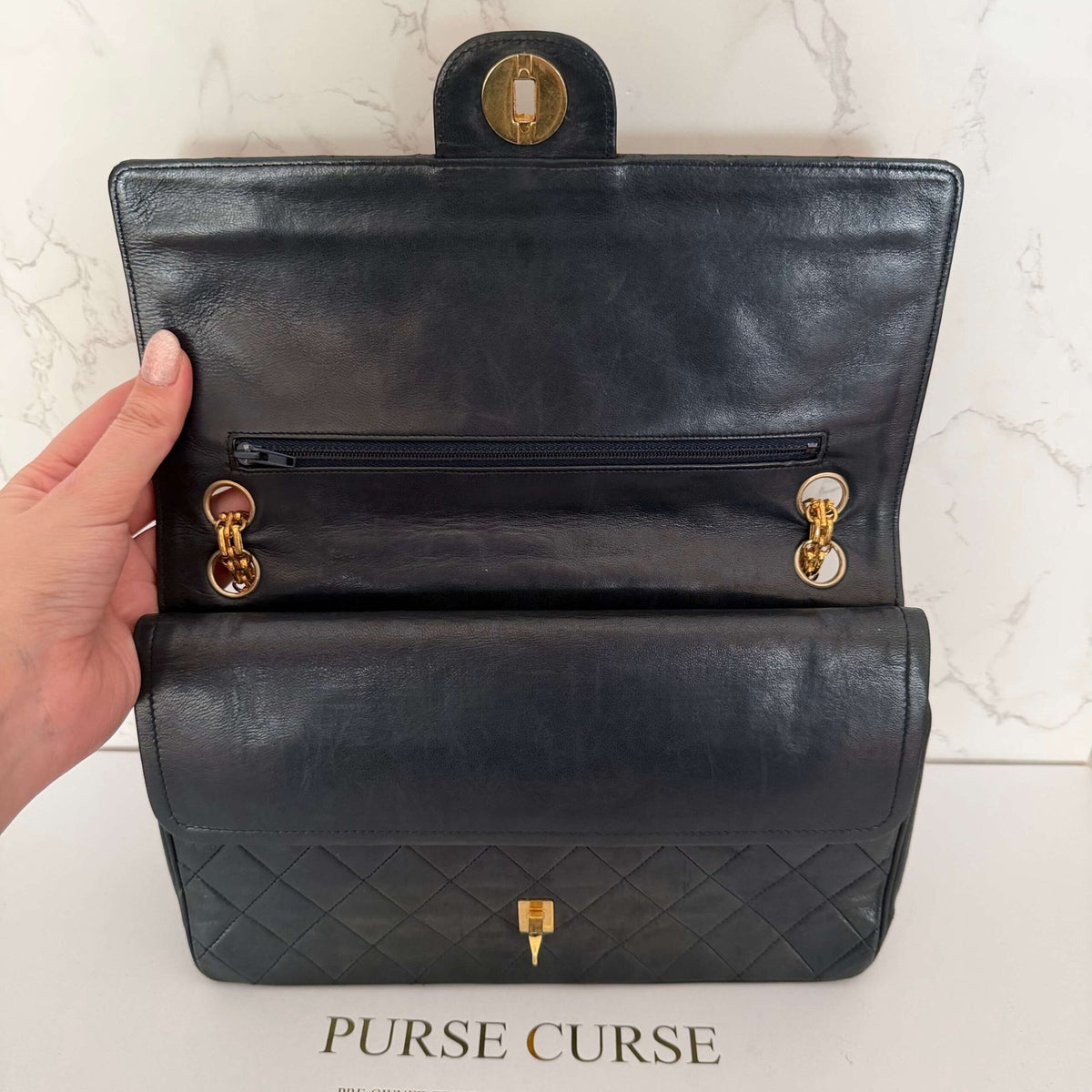 Chanel medium flapbag interior 80s