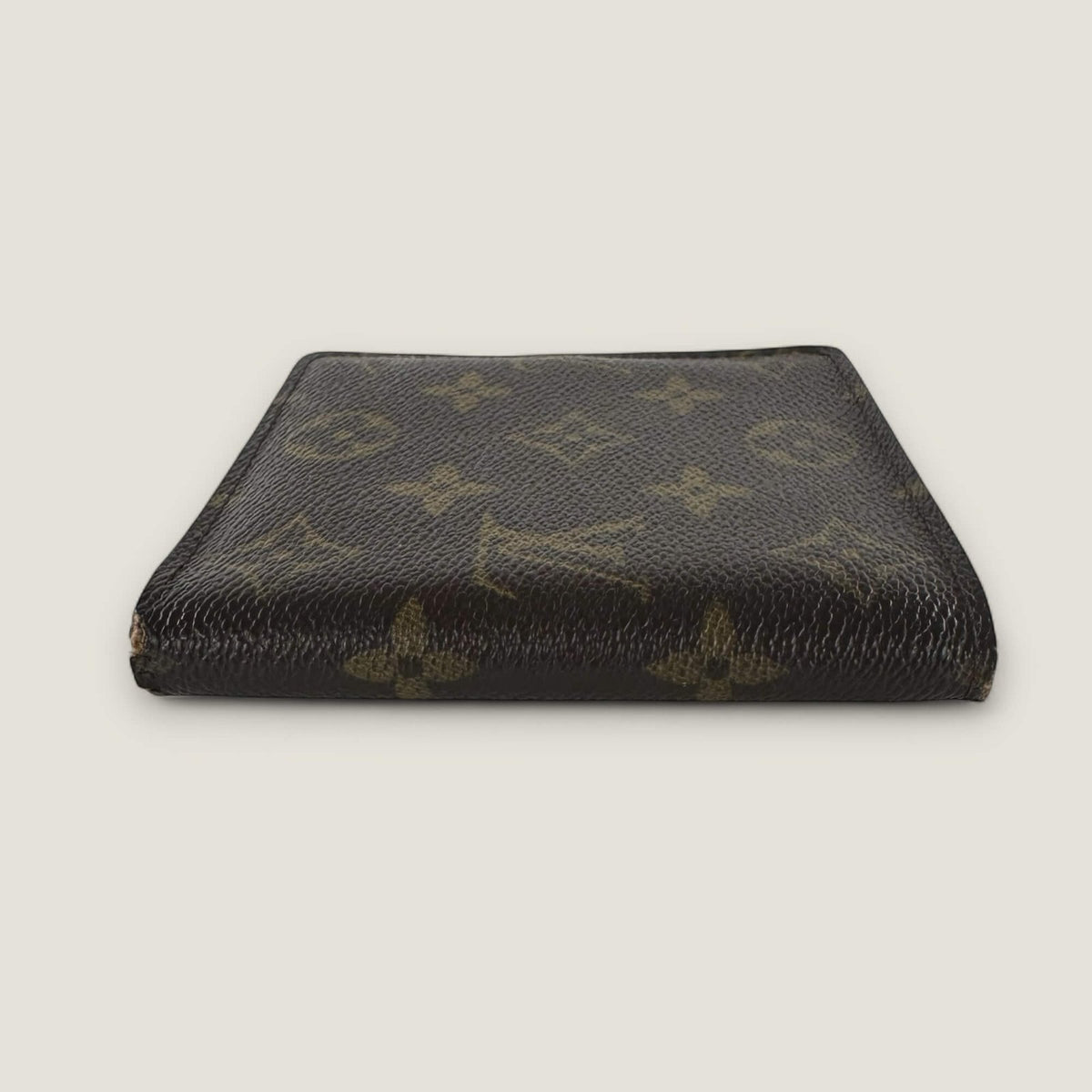 Designer wallet Louis Vuitton