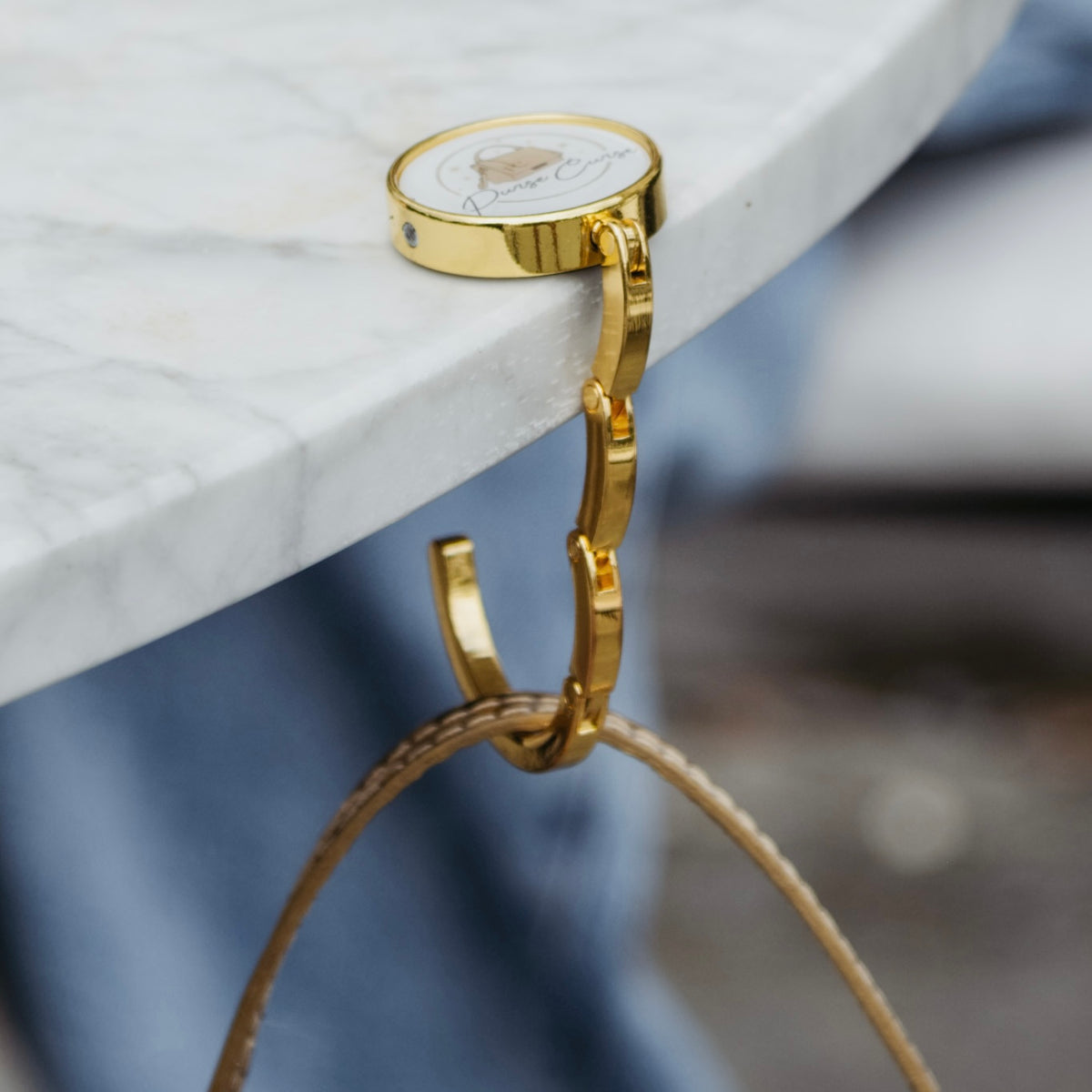 Designer tassenhouder voor aan tafel