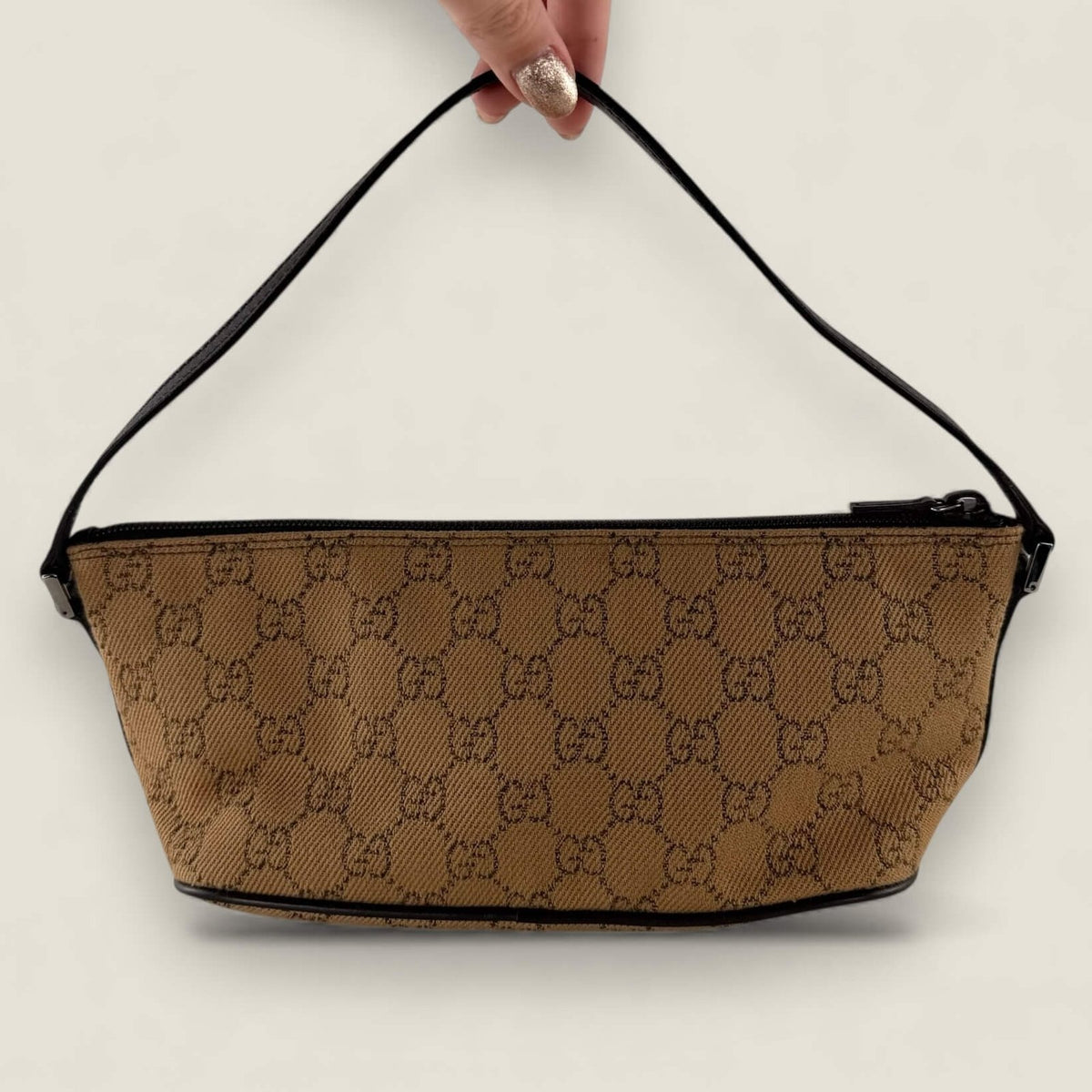 Gucci gg supreme boat bag back