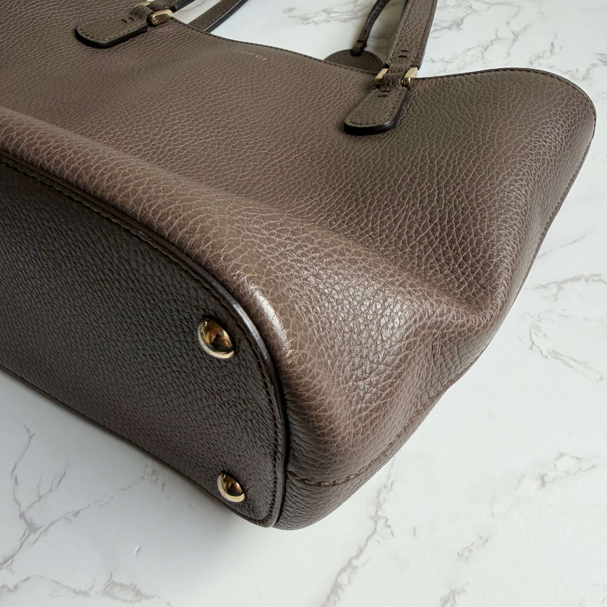 Gucci handbag pre-owned