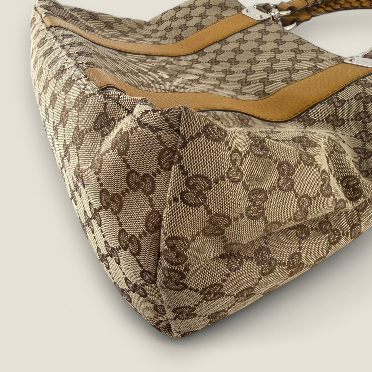 Hoekjes originele Gucci designer tas