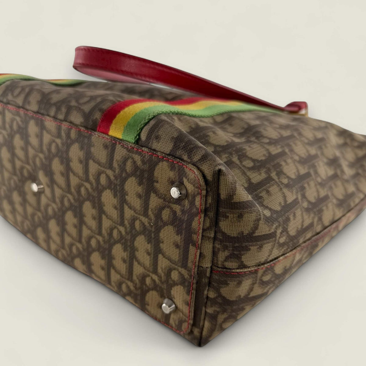 Iconische Dior Rasta tote tweedehands designer tas