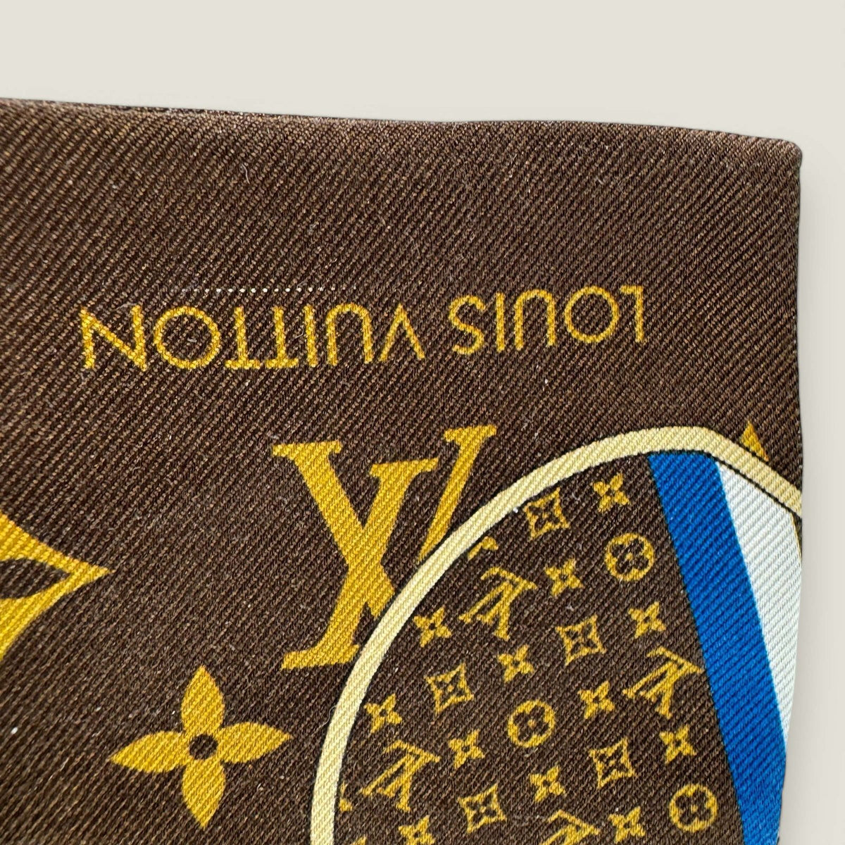 Louis Vuitton sjaaltje zijde authentiek