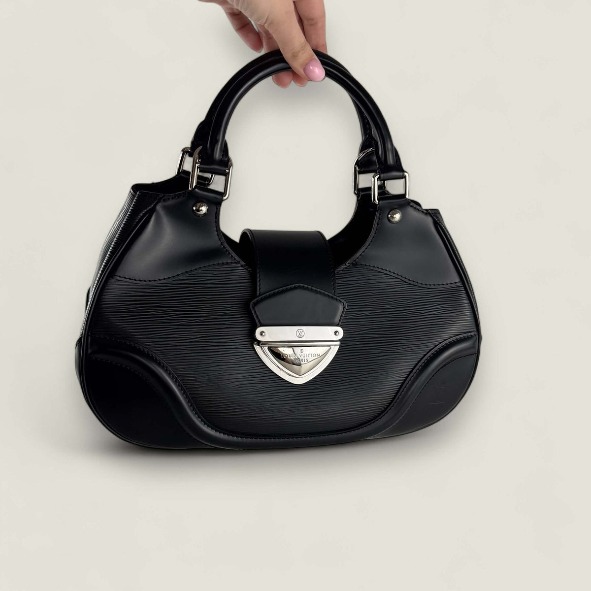 Louis Vuitton black leather shoulder bag