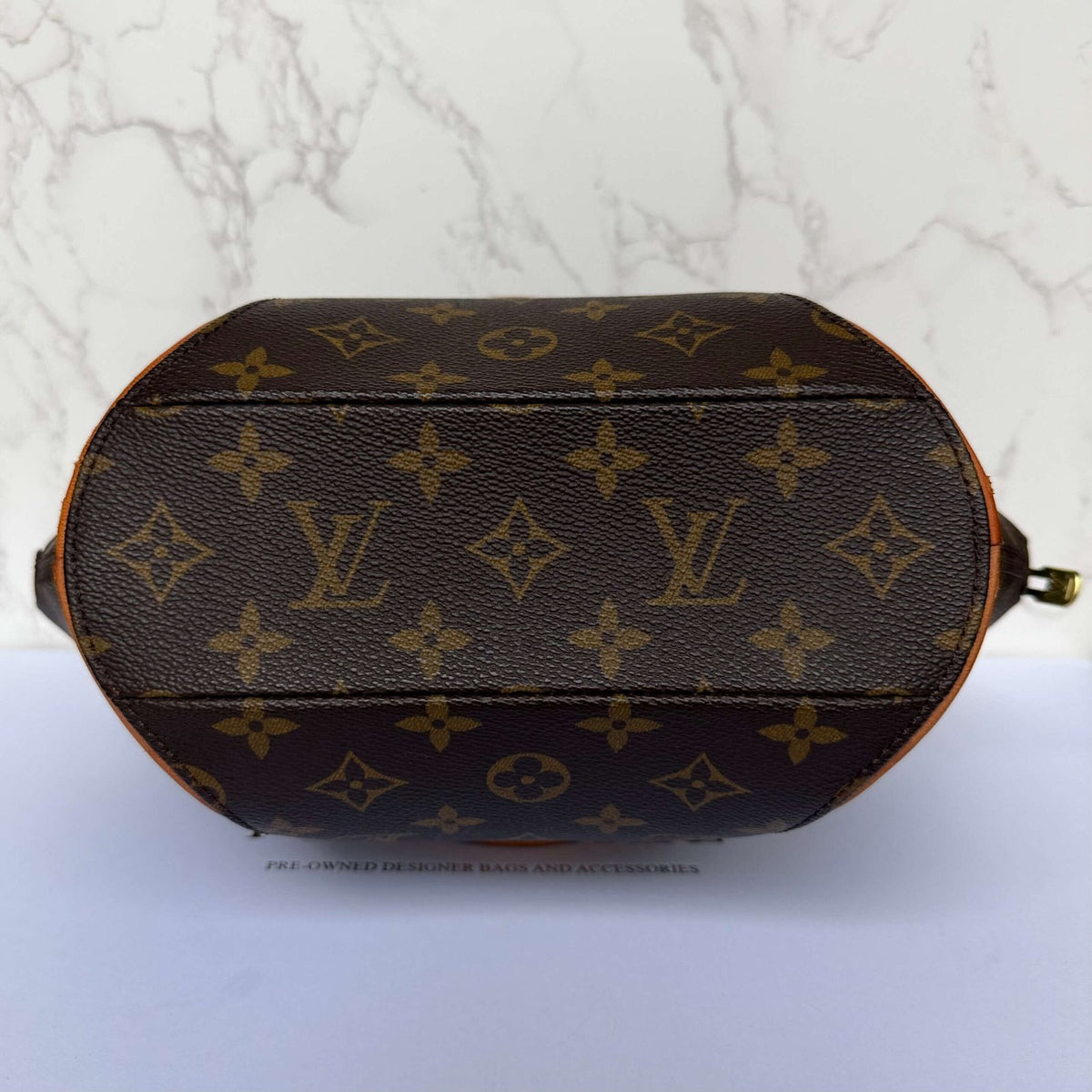 Onderkant Louis Vuitton Ellipse PM monogram canvas
