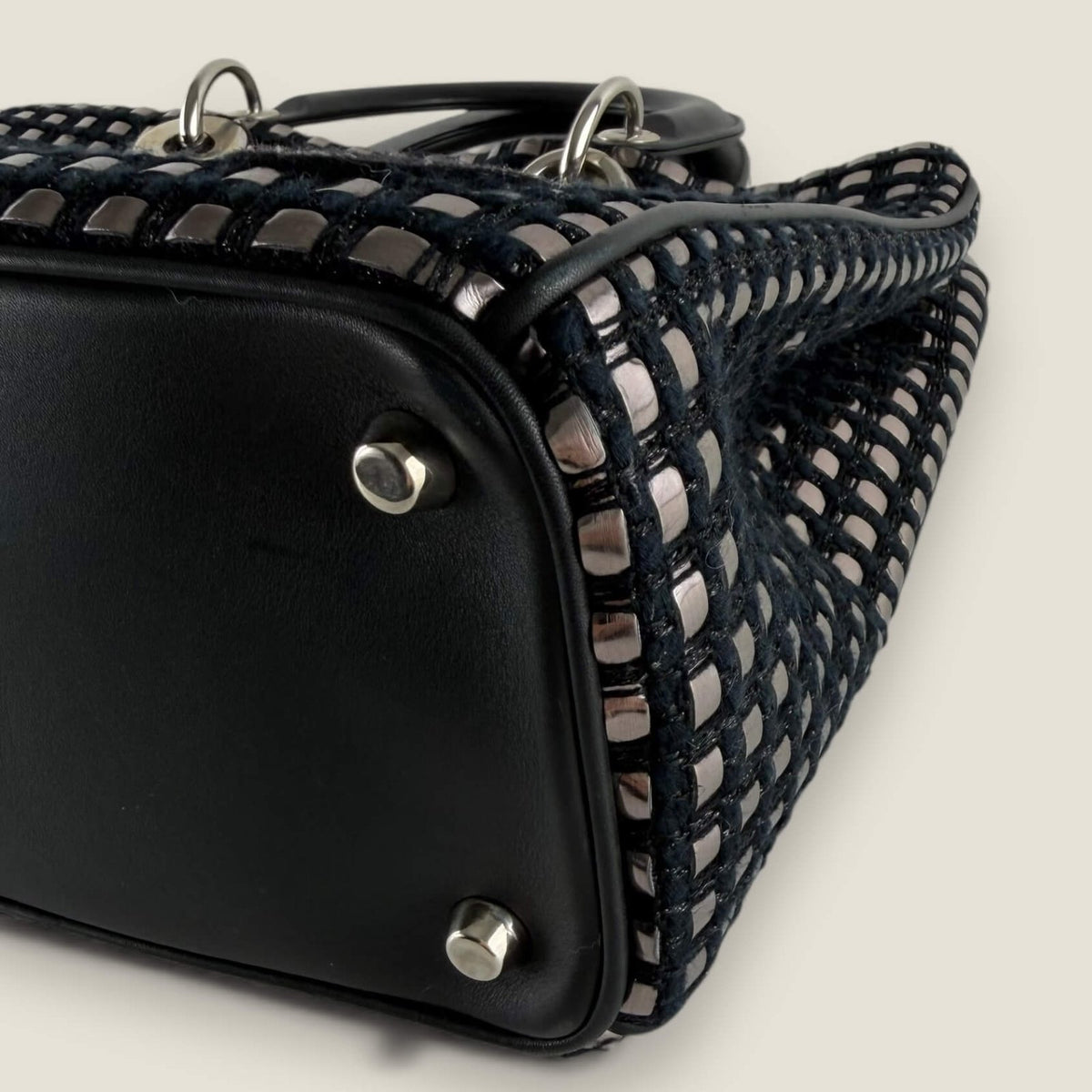 Pre-owned Christian Dior shoulderbag corners