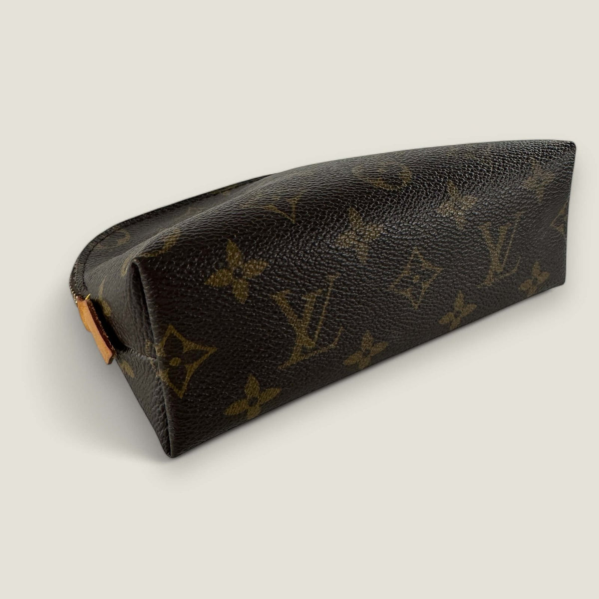 pre-owned make-up bag Louis Vuitton