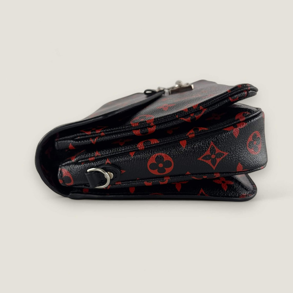 side view collectors item Louis Vuitton Infrarouge
