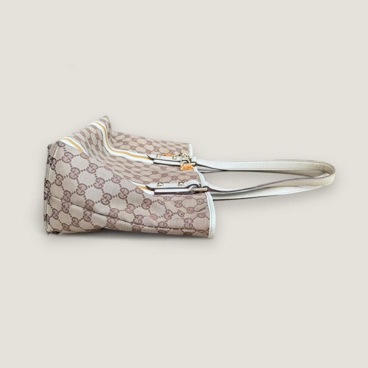 Zijaanzicht originele Gucci Sherry tote