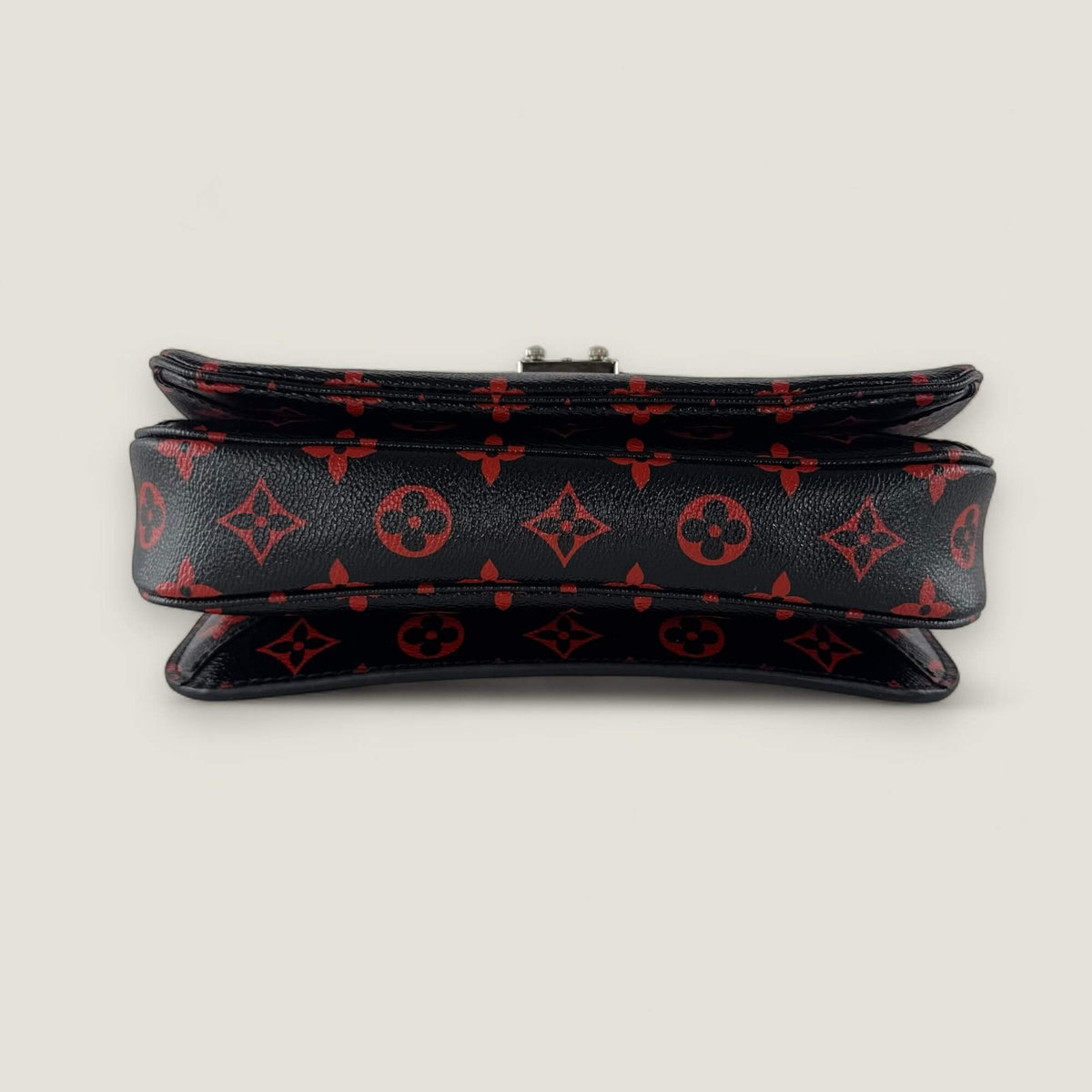 bottom Louis Vuitton Infrarouge Pochette Métis